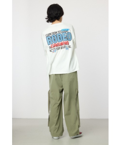RODEO CROWNS WIDE BOWL(ロデオクラウンズワイドボウル)の「メンズOverlap デニムアップリケTシャツ(Tシャツ/カットソー・メンズ・オフホワイト/ブラック/ライトカーキ・MEDIUM/LARGE)」の17枚目の写真