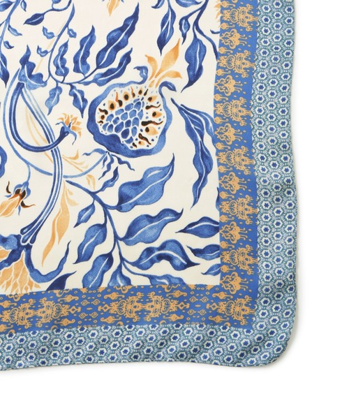 VIS(ビス)の「ポムグラネイト柄スカーフ70cm(バンダナ/スカーフ・レディース・オレンジ/ブルー系その他6・FREE)」の10枚目の写真