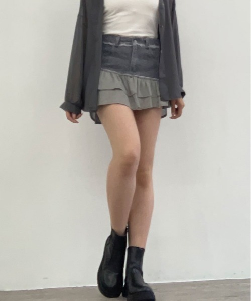 kirakiraShop(キラキラショップ)の「パンツ付き デニム フリル ミニスカート(デニムスカート・レディース・グレー/ブラック/カーキ・S/M/L)」の7枚目の写真
