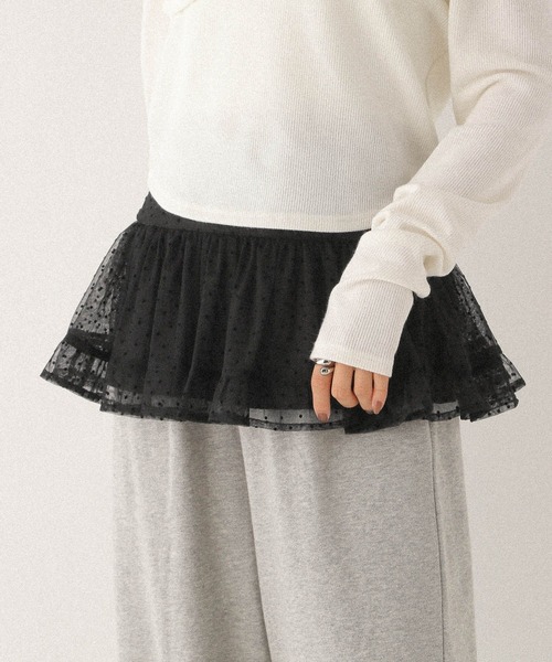 Heather（ヘザー）の「レイヤードフリルミニスカート　491952（スカート・レディース・ブラック/ホワイト/ブラック系その他/ブラック系その他2・FREE）」の4枚目の写真