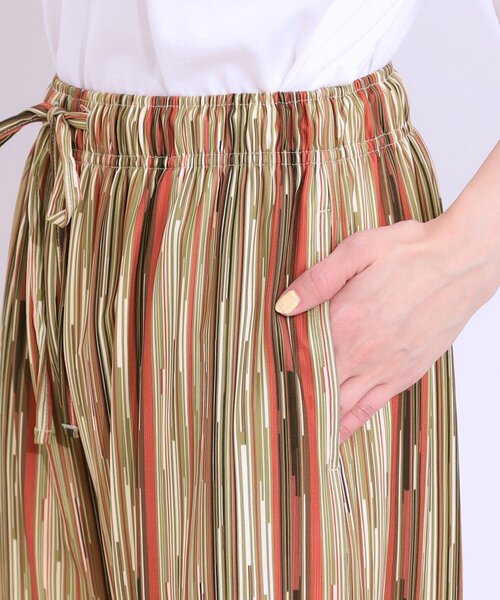 Cutie Blonde（キューティーブロンド）の「【洗える/ひんやり/S-LL】柄イージーパンツ（その他パンツ・レディース・オレンジ系その他3/ネイビー系1/ブラック系・01/02/03/04）」の20枚目の写真