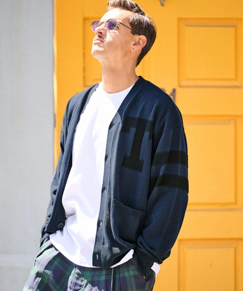 THEOREM(セオレム)の「mcg3646-Award Cardigan レタードカーディガン(カーディガン/ボレロ・メンズ・ネイビー/グレー/イエロー・M/L/XL)」の2枚目の写真