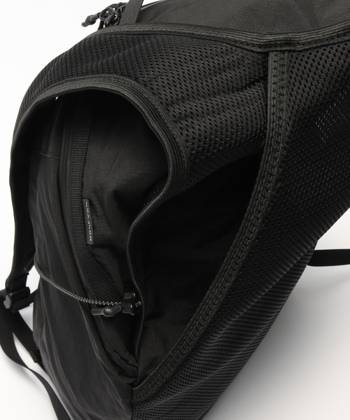 SEALSON(シールソン)の「SEALSON / シールソン DROP14 ECOYA DAYPACK(バックパック/リュック・メンズ・ブラック・FREE)」の6枚目の写真