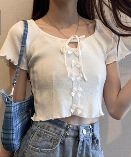 LADY LIKE(レディライク)の「フロントリボンメローステッチ半袖ニット(ニット/セーター・レディース・ブラック/サックスブルー/マスタード/ホワイト/グリーン・M)」の11枚目の写真