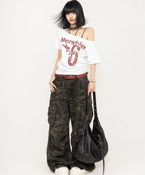 Sibra(シブラ)の「肌ざわり抜群、抜け感ワイドネックロゴTシャツ(Tシャツ/カットソー・レディース・グレー/ホワイト系その他/ネイビー/ホワイト/ライトグレー/ホワイト系その他2・M)」の17枚目の写真
