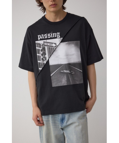 AZUL by moussy（アズールバイマウジー）の「フォト切り替えTシャツ（Tシャツ/カットソー・メンズ・オフホワイト/ブルー/ブラック/ライトイエロー・LARGE/MEDIUM）」の3枚目の写真