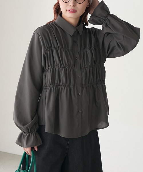 BONLECILL（ボンルシール）の「シャーリングキャンディスリーブシャツ