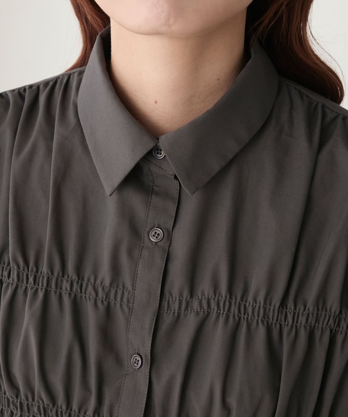 BONLECILL（ボンルシール）の「シャーリングキャンディスリーブシャツ