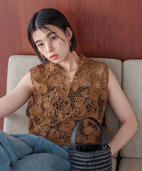 BAYFLOW（ベイフロー）の「エンブロイダリーレースベスト（ベスト