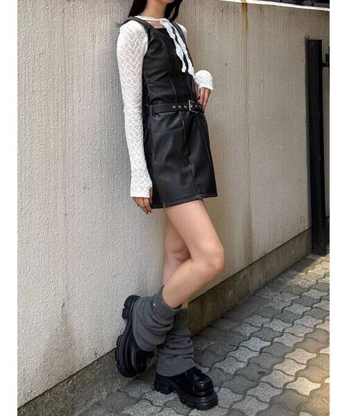 EMODA（エモダ）の「フロントボタンタイトップ（Tシャツ/カットソー・レディース・グレー/ブラック/ホワイト・FREE）」の7枚目の写真