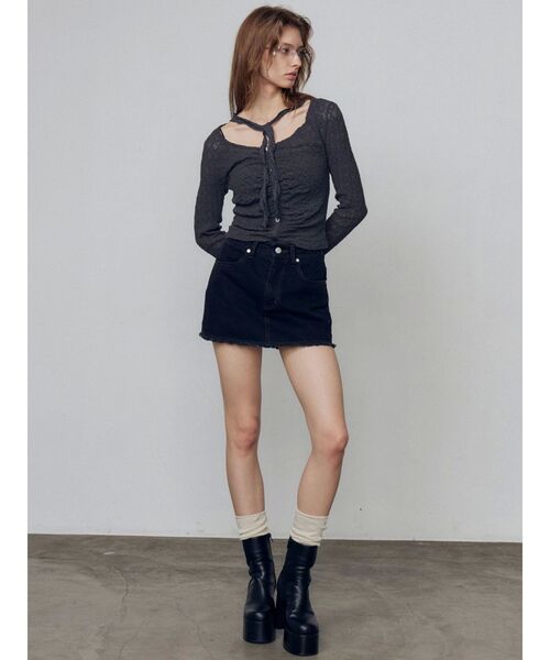 EMODA（エモダ）の「フロントボタンタイトップ（Tシャツ/カットソー・レディース・グレー/ブラック/ホワイト・FREE）」の18枚目の写真