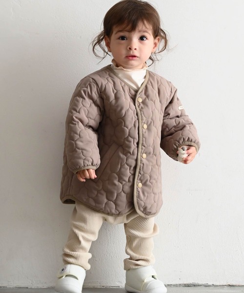 PUPPAPUPO（プッパプーポ）の「【撥水】 洗える ノーカラー キルティング ジャケット（ブルゾン・キッズ・モカ/グレイッシュベージュ/アイボリー・80/90/100/110）」の15枚目の写真