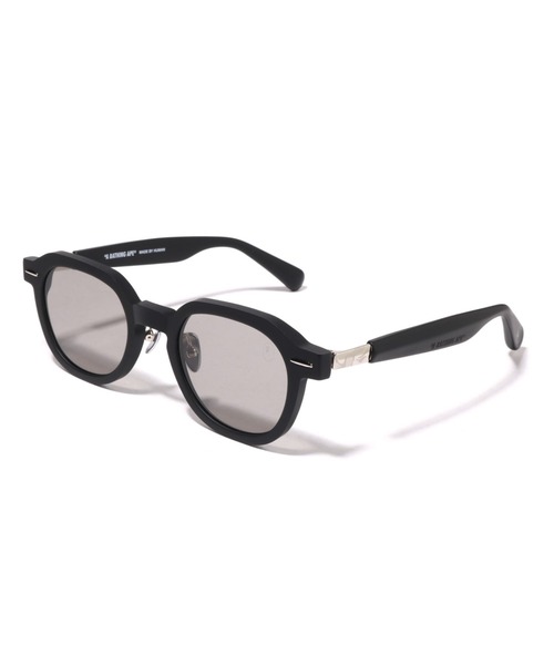 A BATHING APE(アベイシングエイプ)の「OPTICAL FLAME #9(サングラス・メンズ・ブラック×シルバー・FREE)」の1枚目の写真