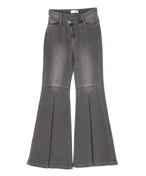 EATME（イートミー）の「タックフレアデニムパンツ（デニムパンツ・レディース・ライトブルー/ブラック・MEDIUM/SMALL）」の9枚目の写真