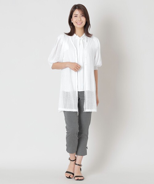 TO BE CHIC（トゥー ビー シック）の「透かし編み ミドルニットカーディガン（カーディガン/ボレロ・レディース・レッド系その他/ブラック/オフホワイト・40/42）」の9枚目の写真