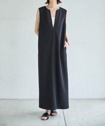 キーネックロングワンピース