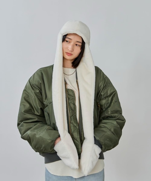 OVERRIDE（オーバーライド）の「OVERRIDE  MINIFUR WINTER SCARFCAP SGP / オーバーライド（キャップ・レディース・ダークグレー/ホワイト/レオパード・58cm）」の2枚目の写真