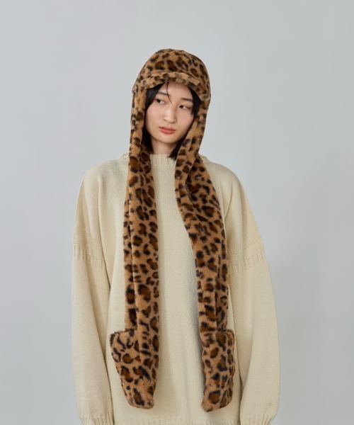 OVERRIDE（オーバーライド）の「OVERRIDE  MINIFUR WINTER SCARFCAP SGP / オーバーライド（キャップ・レディース・ダークグレー/ホワイト/レオパード・58cm）」の11枚目の写真