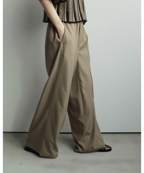 anuke(アンヌーク)の「anuke Pintuck Wide Pants 62520730(その他パンツ・レディース・ベージュ/ブラウン/ブラック・36/38)」の3枚目の写真