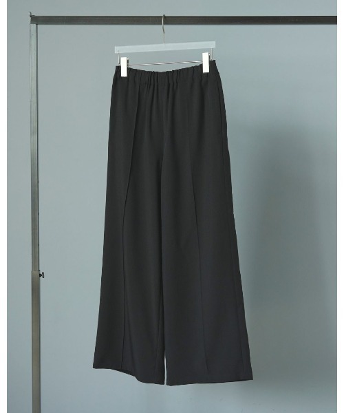 anuke(アンヌーク)の「anuke Pintuck Wide Pants 62520730(その他パンツ・レディース・ベージュ/ブラウン/ブラック・36/38)」の20枚目の写真