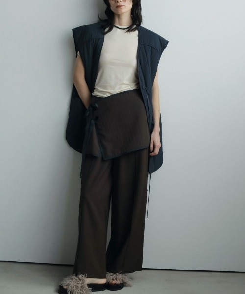 anuke(アンヌーク)の「anuke Pintuck Wide Pants 62520730(その他パンツ・レディース・ベージュ/ブラウン/ブラック・36/38)」の15枚目の写真