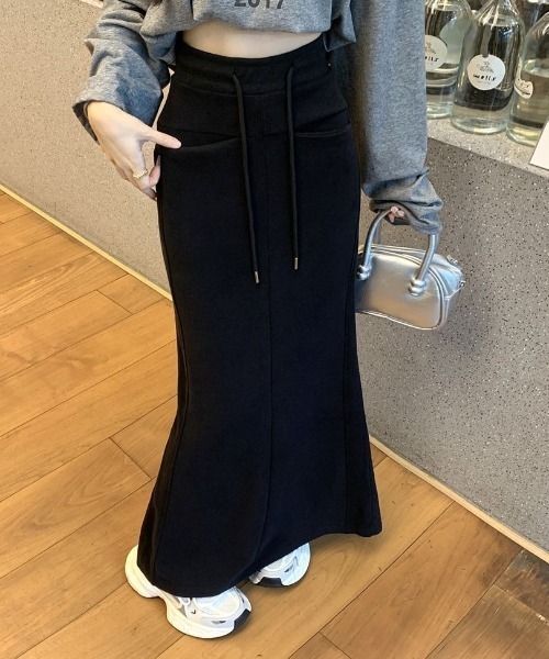 cammie(キャミー)の「フロント2ポケットスエットロングスカート(スカート・レディース・ダークグレー/ブラック・MEDIUM/LARGE)」の10枚目の写真