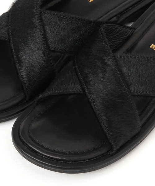 Elura（エルーラ）の「REMMEクロスサンダル《一部店舗限定》/329519（サンダル・レディース・ブラック・SMALL/MEDIUM/LARGE）」の13枚目の写真