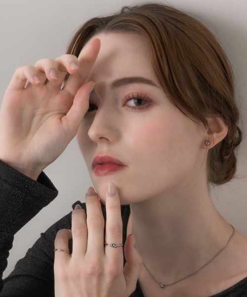 muku(ムク)の「RING/KNOT WIRE(リング・レディース・ゴールド/シルバー・11)」の6枚目の写真