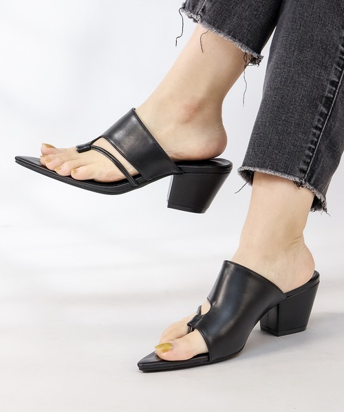 LOVEHUNTER(ラブハンター)の「LOVEHUNTER/ポインテッドトゥ カットアウト トングサンダル(2249)(サンダル・レディース・ブラック/シルバー/ホワイト・LL/S/M/L)」の9枚目の写真