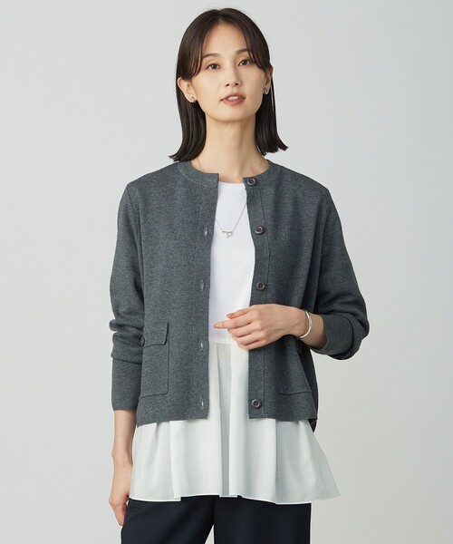 J.PRESS（ジェイプレス）の「WORETED WOOL BLEND カーディガン（カーディガン/ボレロ・レディース・パイングリーン系/ライトグレー系/ワイン系/ネイビー系・T13/T15）」の2枚目の写真