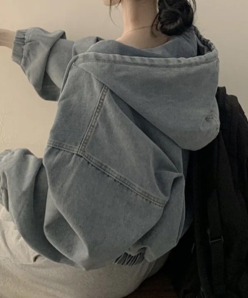 lilful（リルフル）の「配色ステッチ ダブルジップ オーバーサイズデニムパーカー（ブルゾン・レディース・ブラック/ブルー・F）」の13枚目の写真