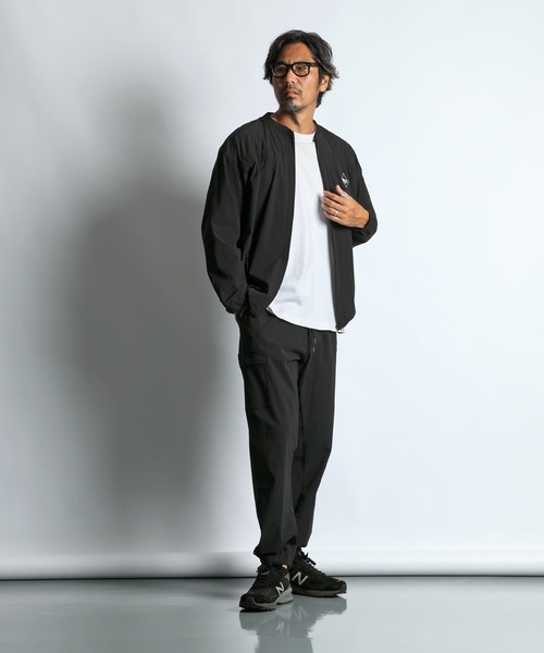 The DUFFER of ST.GEORGE（ザダファーオブセントジョージ）の「〔BLACK LABEL〕SETUP ACTION GATHER CORDURA BLOUSON：セットアップ アクションギャザー ナイロンブルゾン（ナイロンジャケット・メンズ・ブラック・X-LARGE/LARGE/MEDIUM/SMALL）」の3枚目の写真