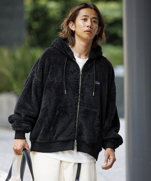 限定展開 リラックスフィット ワンポイント シャギーフリース ジップ