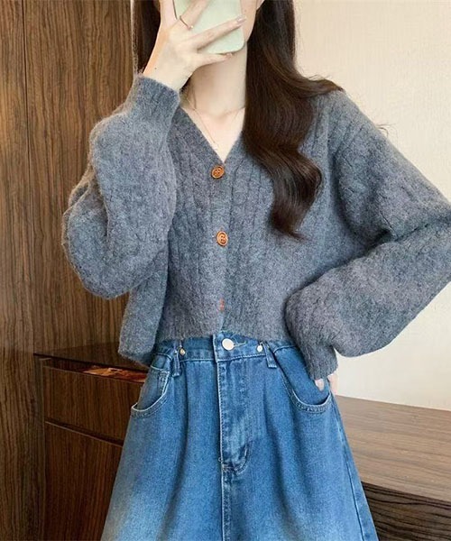 gossip！ロサンゼルス（ゴシップロサンゼルス）の「ボリュームスリーブ ケーブルニットカーディガン（ニット/セーター・レディース・グレー/ブラック/オフホワイト/ネイビー・FREE）」の15枚目の写真