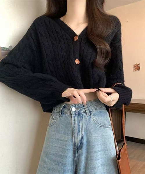 gossip！ロサンゼルス（ゴシップロサンゼルス）の「ボリュームスリーブ ケーブルニットカーディガン（ニット/セーター・レディース・グレー/ブラック/オフホワイト/ネイビー・FREE）」の20枚目の写真