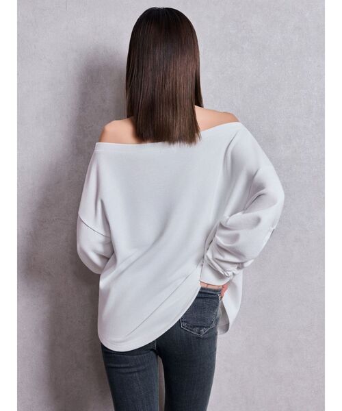 GYDA（ジェイダ）の「アームギャザーSymmetry GYDAオフショルスウェットトップス（スウェット・レディース・ブラウン/オフホワイト/ブラック・FREE）」の5枚目の写真