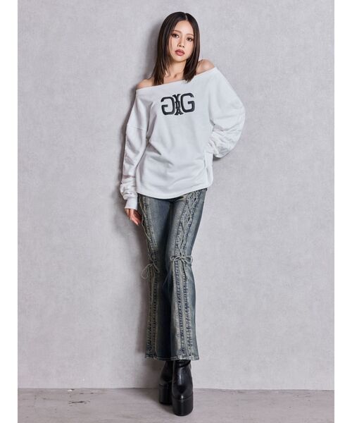 GYDA（ジェイダ）の「アームギャザーSymmetry GYDAオフショルスウェットトップス（スウェット・レディース・ブラウン/オフホワイト/ブラック・FREE）」の6枚目の写真