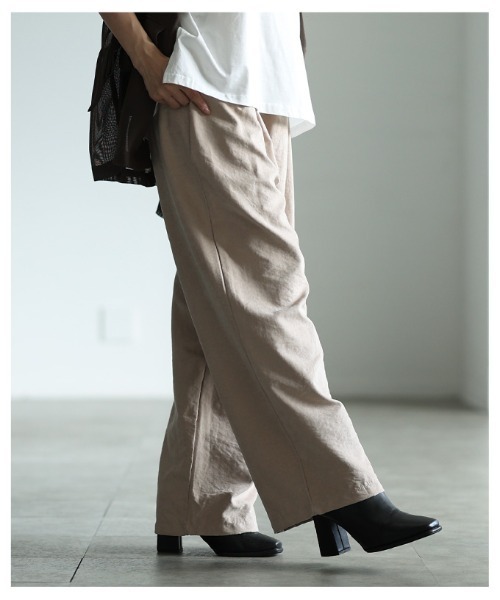 Sawa a la mode(サワアラモード)の「股下が選べるタックワイドパンツ(スラックス・レディース・ブラック/ブルー/ベージュ/ホワイト/ピンク・FREE/SMALL)」の8枚目の写真