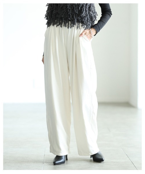 Sawa a la mode(サワアラモード)の「股下が選べるタックワイドパンツ(スラックス・レディース・ブラック/ブルー/ベージュ/ホワイト/ピンク・FREE/SMALL)」の13枚目の写真