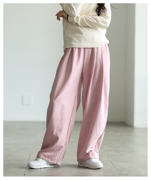 Sawa a la mode(サワアラモード)の「股下が選べるタックワイドパンツ(スラックス・レディース・ブラック/ブルー/ベージュ/ホワイト/ピンク・FREE/SMALL)」の18枚目の写真