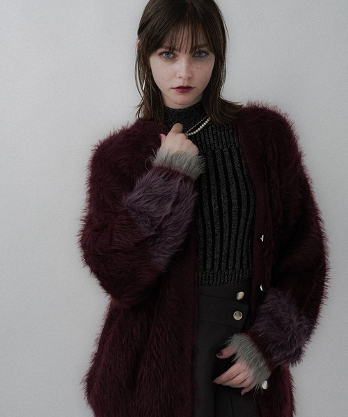 HARE(ハレ)の「ハイショクロングシャギーVネックカーディガン(HARE)(カーディガン/ボレロ・レディース・バーガンディー/ブラック/ブルー・FREE)」の14枚目の写真