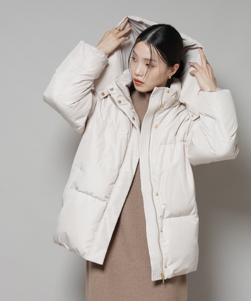 NANO universe（ナノユニバース）の「撥水加工 フードショートダウンコート（ダウンジャケット/コート・レディース・ブラウン/ライトベージュ/ブラック・FREE）」の5枚目の写真