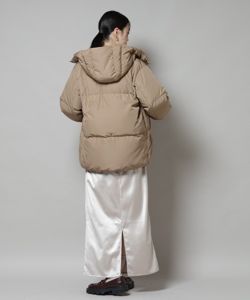 撥水加工 フードショートダウンコート（ダウンジャケット/コート