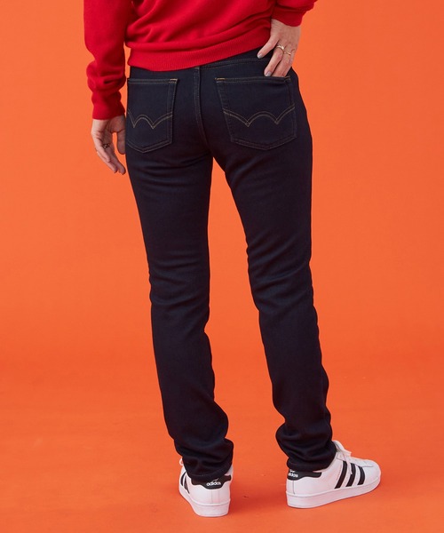 EDWIN(エドウィン)の「EDWIN LADIES 『裏シャギーであったかい。』BODY FIRE ジャージーズスリムストレートデニムパンツ【スタンダードモデル】【暖】【冬用】(デニムパンツ・レディース・インディゴブルー/ダークインディゴブルー/ブラック/グレー系その他/オリーブ・X-SMALL/SMALL/MEDIUM/LARGE)」の15枚目の写真
