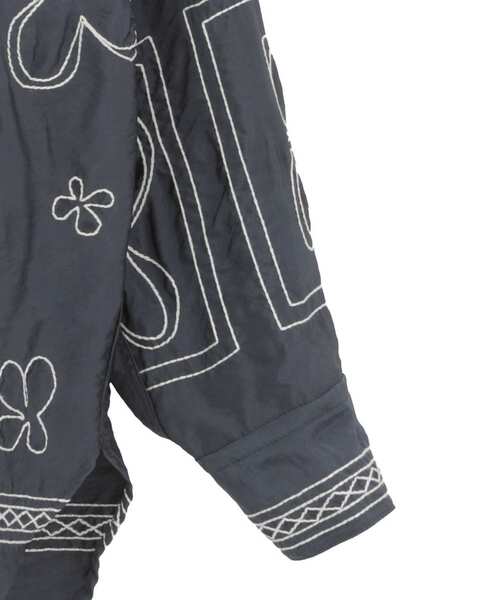 CURRENTAGE（カレンテージ）の「【CURRENTAGE/カレンテージ】Embroidery shirt（シャツ/ブラウス・レディース・ネイビー・FREE）」の9枚目の写真