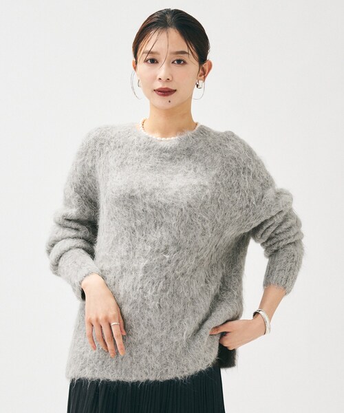 UNTITLED（アンタイトル）の「【ゆったり】アルパカ混シャギーニット（ニット/セーター・レディース・グレー/ライトパープル/ライトブルー・02）」の5枚目の写真