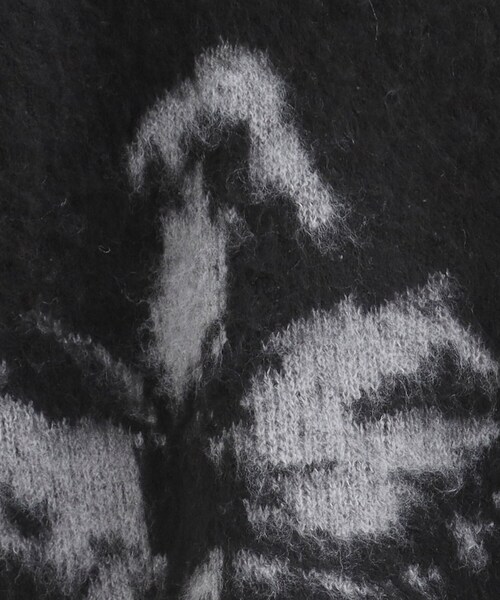 SHOO・LA・RUE(シューラルー)の「羽織るだけでスタイリングの主役に 起毛柄カーディガン(カーディガン/ボレロ・レディース・ベージュ系4/ネイビー系4/グレー系4/ブラック系6・00)」の15枚目の写真