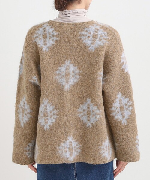 SHOO・LA・RUE(シューラルー)の「羽織るだけでスタイリングの主役に 起毛柄カーディガン(カーディガン/ボレロ・レディース・ベージュ系4/ネイビー系4/グレー系4/ブラック系6・00)」の22枚目の写真