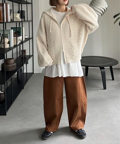 PILIT（ピリット）の「ケーブルニットフーディ（ニット/セーター・レディース・杢グレー/アイボリー・MEDIUM）」の8枚目の写真