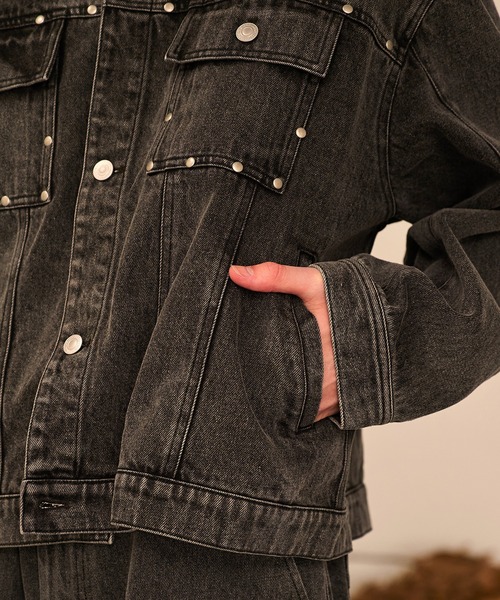 Studded Washed Denim Jacket/スタッズウォッシュドデニムジャケット